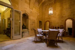 Palazzino Birgu Host Family Bed and Breakfast - Image 5