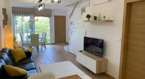 Dream Beach House - Image 2