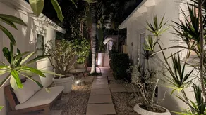 Inn On The Drive - Image 3