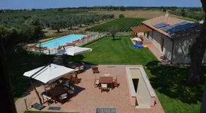 Le Bozze "Il Frantoio" con piscina, Wi-Fi, posto auto - Image 3