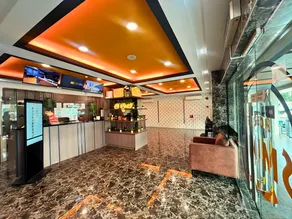 Smile Hotel The Mines Seri Kembangan - Image 3