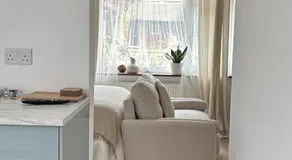 Luxurious Apartment - Luton Airport - Image 4