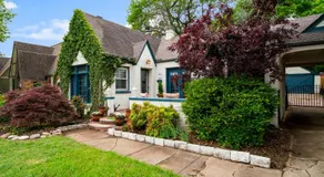 Ivy Cottage W Hot Tub By Hvnlyhomes - Image 4
