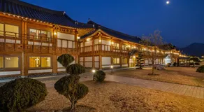 Jeonju Wangyijimil Hanok Hotel - Image 3