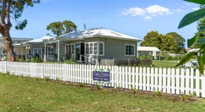 No. 1 - Calm Waters Waterfront Cottages @ Sussex Inlet - Image 5