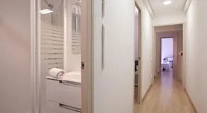 AB Vila i Vila Apartments - Image 4