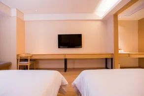 Ji Hotel Shanghai Qingpu Wuyue Plaza - Image 2