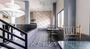 New Kong's Hotel - Image 4