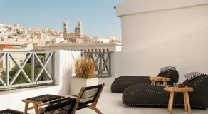 SYROS SOUL LUXURY SUITES - Image 3