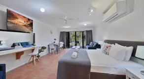 Villa 25 Coral Cove Resort - Image 2