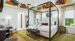 Luxury Escape! Golf Sim, Sauna, Hot Tub & Game Room Bliss - Image 2