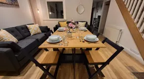 Swansea City & Bay 4-Bedroom House - Image 3