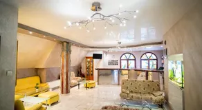 Globus Hotel - Image 4