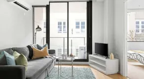 A Stylish & Comfy 2BR Apt Near Southern Cross - Image 2