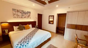 Cosy Banjara Guest House - Image 2