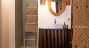 Chambre d'Hôtes avec jacuzzi en option, Zaza la Maison - Image 4