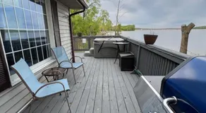 Private Riverfront Escape with Hot Tub, Fire Pit & Wildlife Views - Image 4