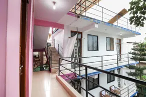SPOT ON 61370 Piya Guest House - Image 4