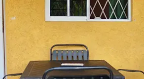 Coke Guest House - Image 5