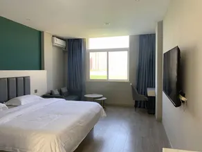 Dingsheng Business Hotel - Image 2