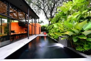 Tree Villa Bangkok - Image 2