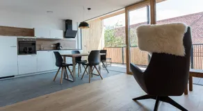MESNERHOF CHALET - Ruhe, Rückzug & Südtiroler Charme mit kostenlosem Parken in der Tiefgarage - Image 2