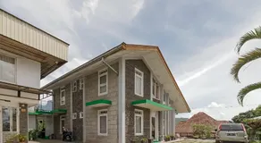 RedDoorz near Jam Gadang Syariah Bukit Tinggi - Image 5