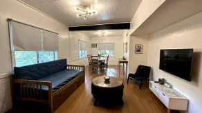 Brentwood 3Br Subic Bay Home that fits big groups - Image 2