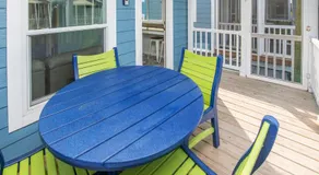 Blufin Bungalows & Marina - Image 4