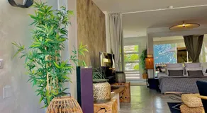 Hotel de La Plage - Mahogany - Image 4