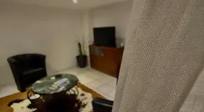 Le Cocoon caché avec piscine parking,terrasse au calme appartement très frais ! - Image 3