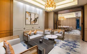Vienna International Hotel 5.0 Sichuan Shehong Tulip - Image 3