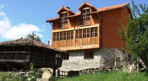 Apartamentos Valdecarzana Senda del Oso - Image 4