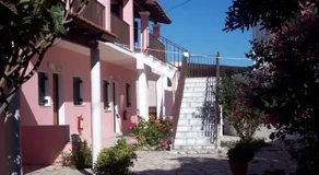 Moros Apartments - Image 4