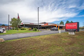 The Cairn Hotel - Image 5