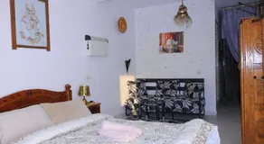 Auberge Les Montagnes du Paradis Your Hidden Retreat in Paradise Valley - Image 2