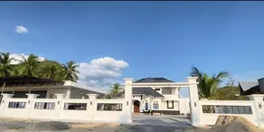 Penginapan Amisyah - Image 1