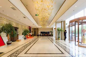Mingyue Palace International Hotel (Lingbao Chang'an Road Cultural Square Branch) - Image 3