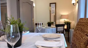 Les Penyetes Boutique Bed and Breakfast - Image 4