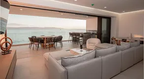 Panarea Beachfront Living - Pools Spa Gym & Luxury Amenities - Image 5