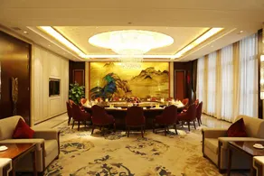 SUNHOLA International Hotel - Image 2