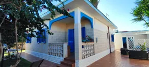 6 BEDS LEJLIGHED I EN VILLA KUN 100MT FRA HAVET I SAND - Image 3