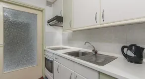 Meressa Leonardo Apartment - Image 5