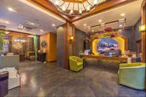 Share Year Hotel - Image 2