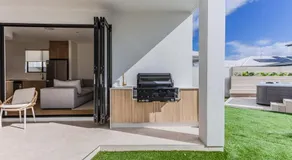 Black Wattle Beach House - Image 5