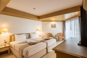 City Beach Resort - Image 2
