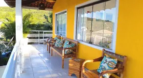 Espetacular Casa 3 SUÍTES cozinha varanda vista a passos da praia - Image 4