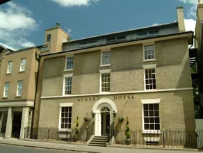 The Regent Aparthotel - Image 5