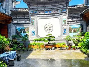 Yirui Ju · Wood | Bai Ancient Courtyard | Family Leisure Resort (Xizhou, Erhai Ecological Corridor) - Image 5