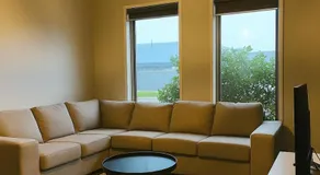 Spacious Family Home Opposite Playground - Image 2